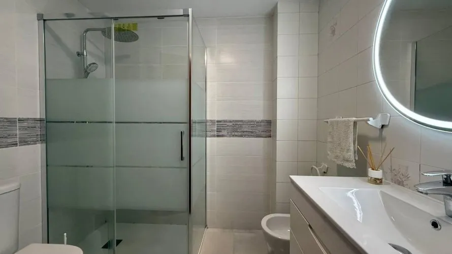 Apartamento de 2 dormitorios en Torrevieja, España No. 1589 № 16
