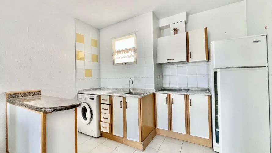 Ático de 1 dormitorio en Torrevieja, España No. 1574 № 7