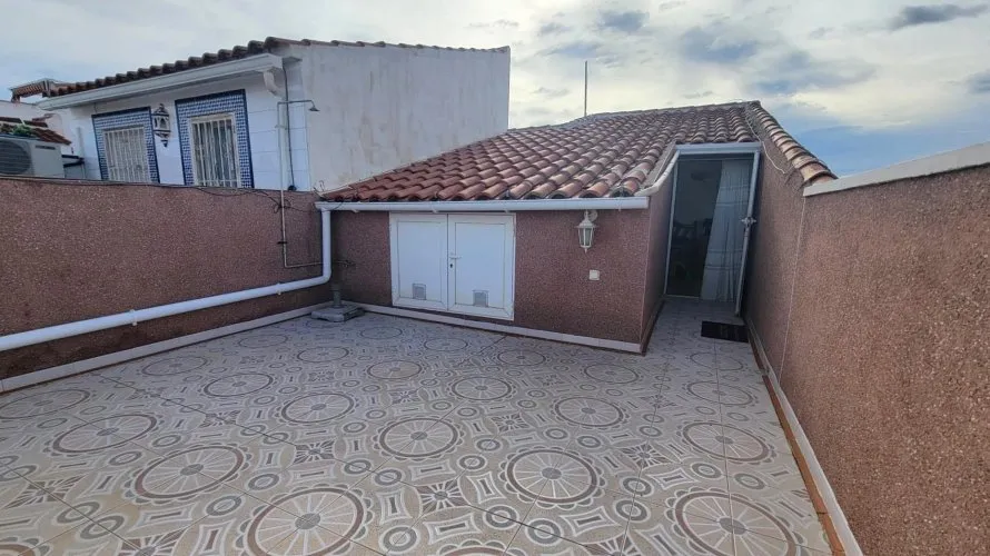 Сasa de 1 dormitorio en Torrevieja, España No. 1578 № 10