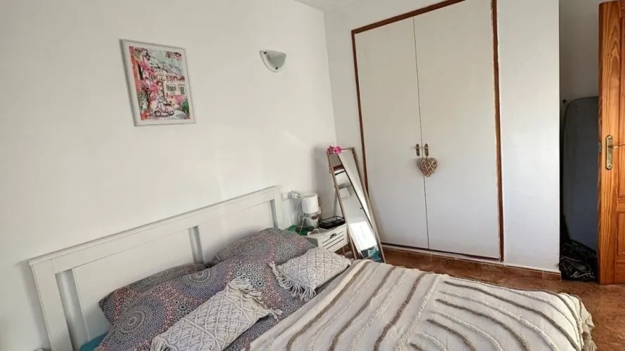Apartamento de 1 dormitorio en Torrevieja, España No. 1576 № 18