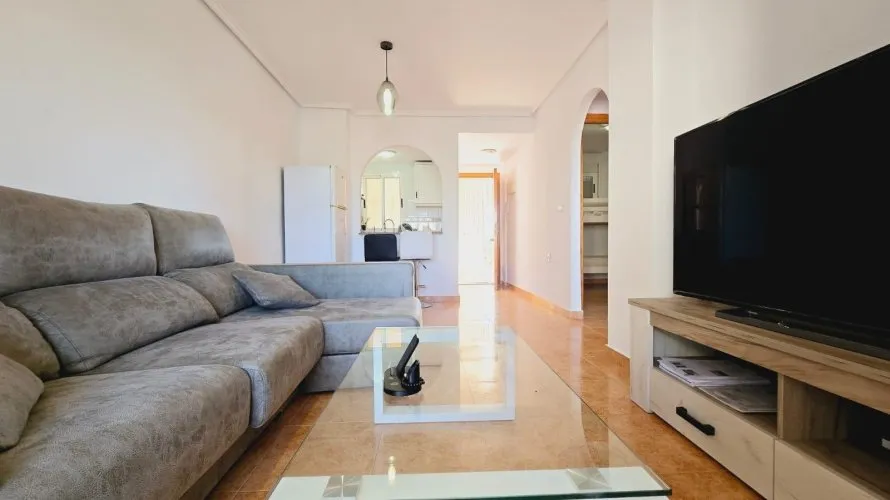 Apartamento de 1 dormitorio en Nueva Torrevieja, España No. 1599 № 13