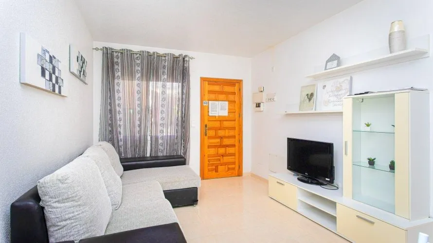 Apartamento de 55m² en Campoamor, España No. 1607 № 12
