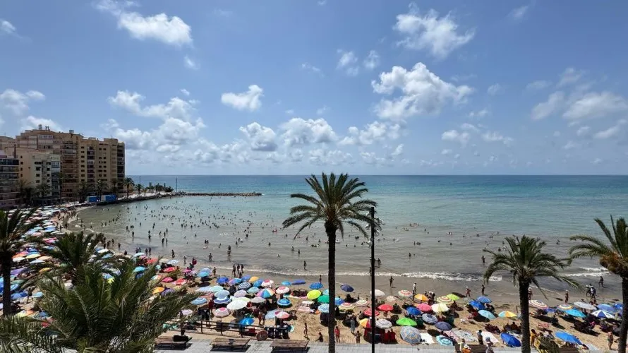 Apartamento de 3 dormitorios en Torrevieja, España No. 1449 № 12