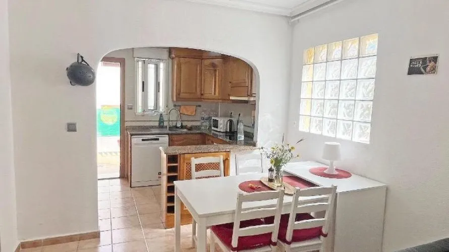 Сasa de 72m² en Guardamar del Segura, España No. 1600 № 21