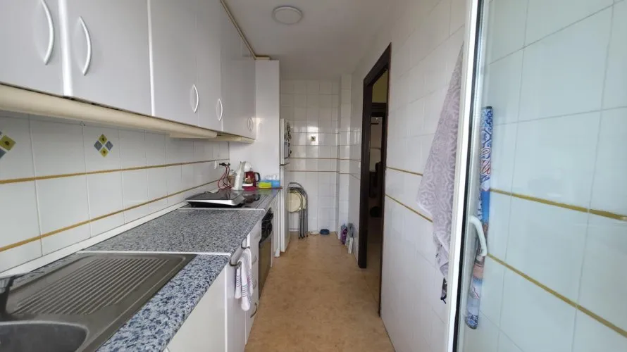 Apartamento de 3 dormitorios en Torrevieja, España No. 1608 № 2