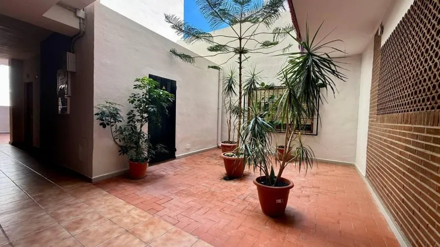 Apartamento de 2 dormitorios en Torrevieja, España No. 1589 № 4