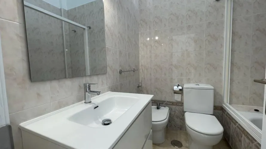Сasa de 3 dormitorios en Albir, España No. 1465 № 12