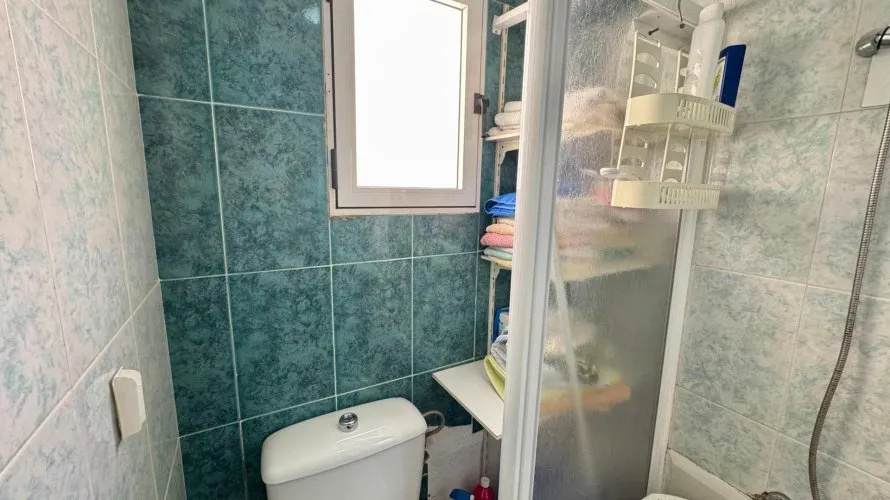 Ático de 2 dormitorios en Torrevieja, España No. 1550 № 12