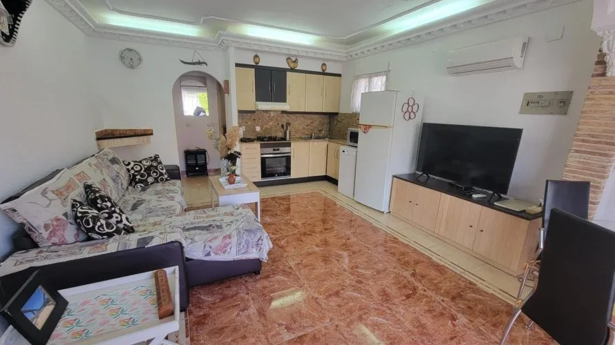 Сasa de 1 dormitorio en Torrevieja, España No. 1578 № 25