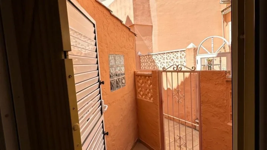 Ático de 2 dormitorios en Torrevieja, España No. 1579 № 3