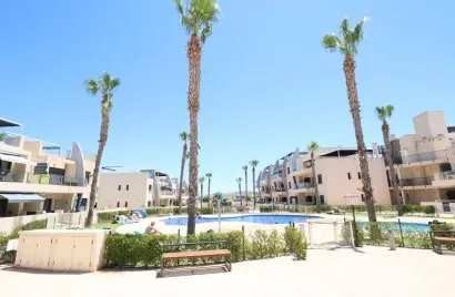 Apartamento de 2 dormitorios en Pilar de la Horadada, España No. 1521