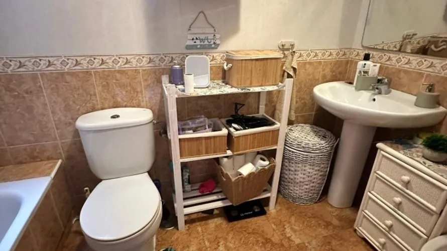 Apartamento de 1 dormitorio en Torrevieja, España No. 1576 № 3