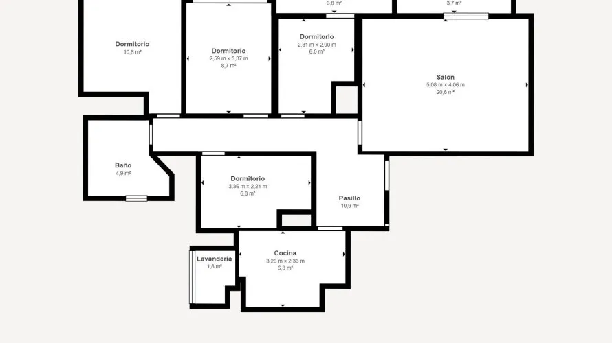 Apartamento de 4 dormitorios en Torrevieja, España No. 1483