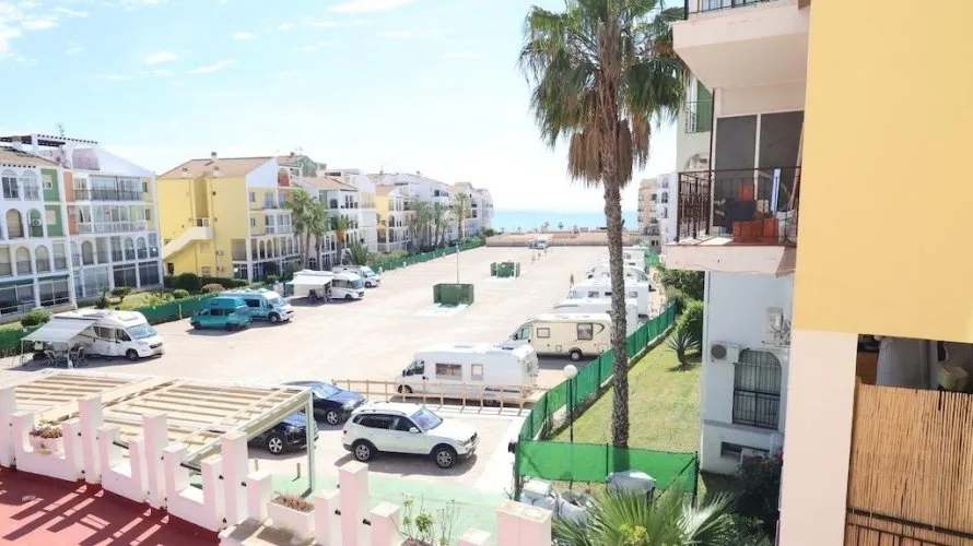 Apartamento de 1 dormitorio en La Veleta, España No. 1595 № 1