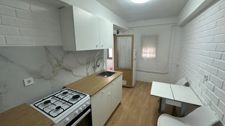 Apartamento de 2 dormitorios en Alicante, España No. 1538 № 2