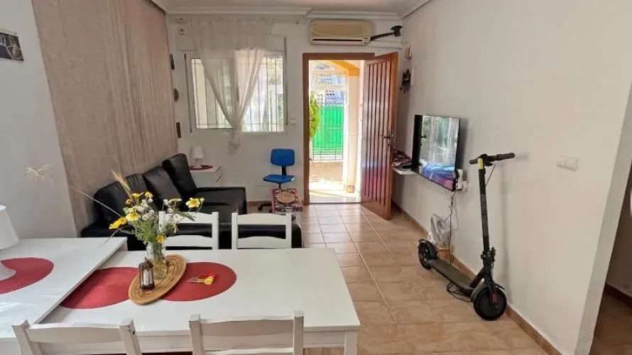 Сasa de 72m² en Guardamar del Segura, España No. 1600 № 20