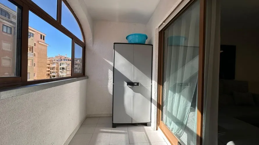Apartamento de 3 dormitorios en Torrevieja, España No. 1573 № 7