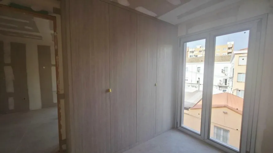 Apartamento de 2 dormitorios en Alicante, España No. 1504 № 16