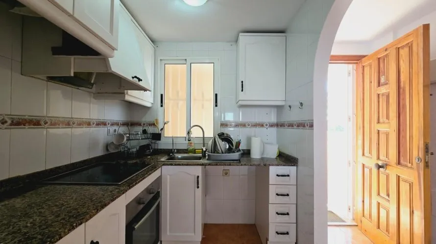 Apartamento de 1 dormitorio en Nueva Torrevieja, España No. 1599 № 11