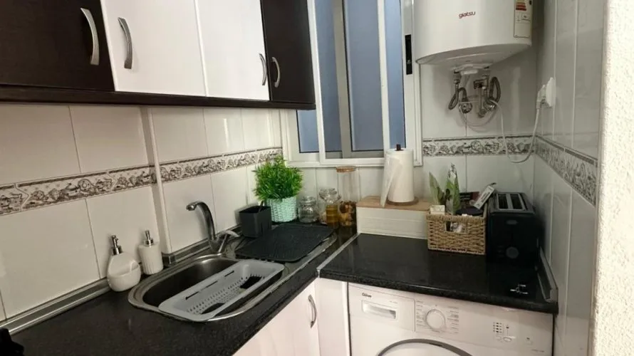 Apartamento de 1 dormitorio en Torrevieja, España No. 1576 № 6