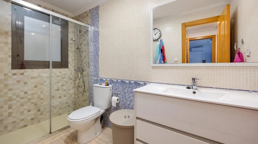 Apartamento de 2 dormitorios en Torrevieja, España No. 1471 № 10