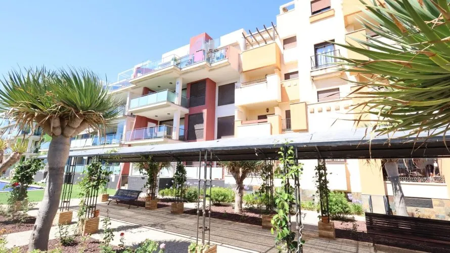 Apartamento de 2 dormitorios en La Zenia, España No. 1519 № 6