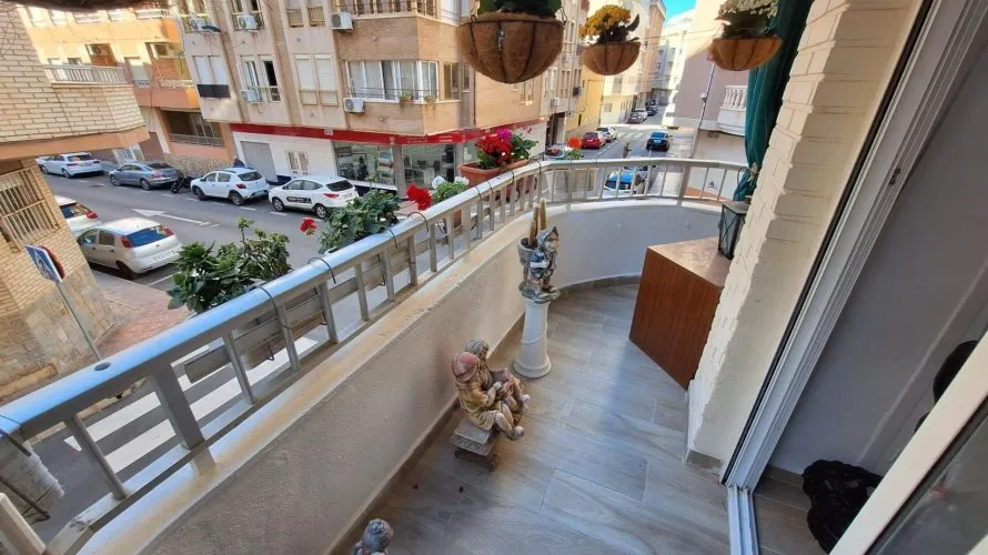 Apartamento de 1 dormitorio en Torrevieja, España No. 1569 № 6