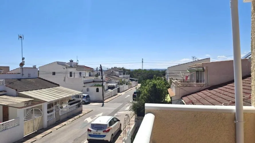 Сasa de 2 dormitorios en El Limonar, España No. 1544 № 23