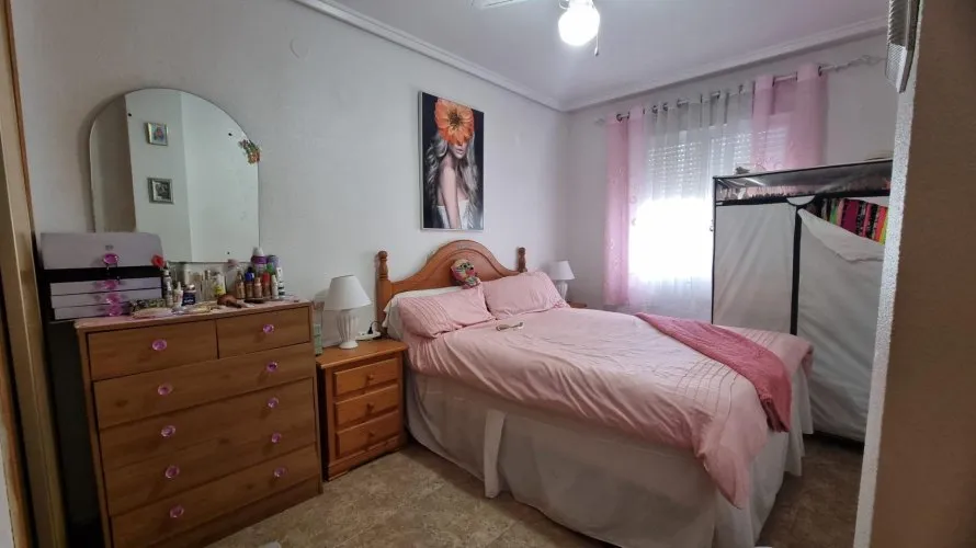 Apartamento de 2 dormitorios en Torrevieja, España No. 1558 № 7