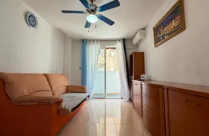 Apartamento de 2 dormitorios en Torrevieja, España No. 1601