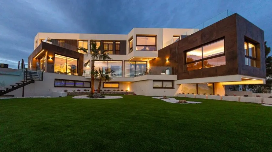 Villa de 4 dormitorios en Benidorm, España No. 1532 № 4