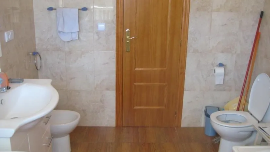 Apartamento de 2 dormitorios en Torrevieja, España No. 1644 № 15