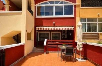 Bungalow de 2 dormitorios en Los Altos, España No. 1671