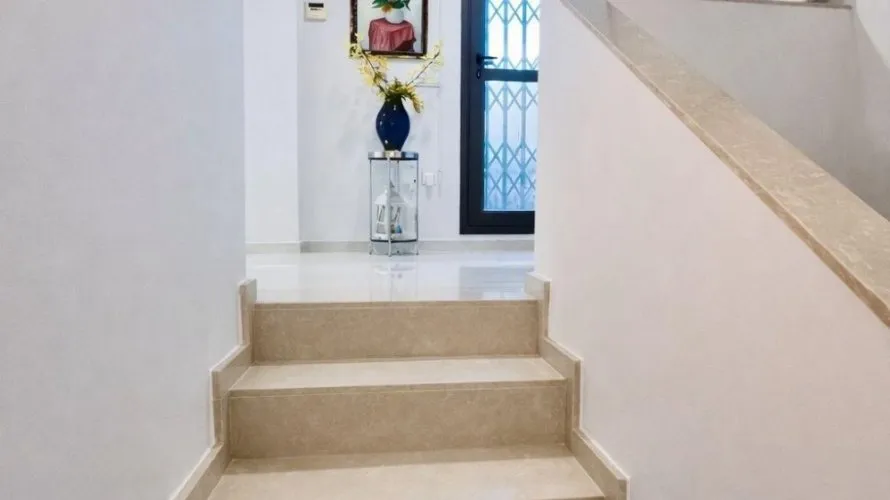 Villa de 4 dormitorios en Alicante, España No. 1643 № 6