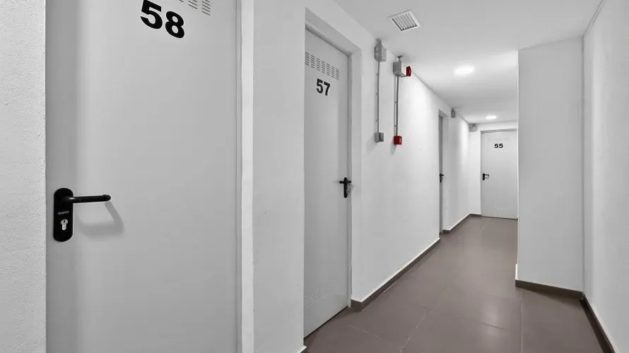 Apartamento de 2 dormitorios en Benidorm, España No. 1657 № 5
