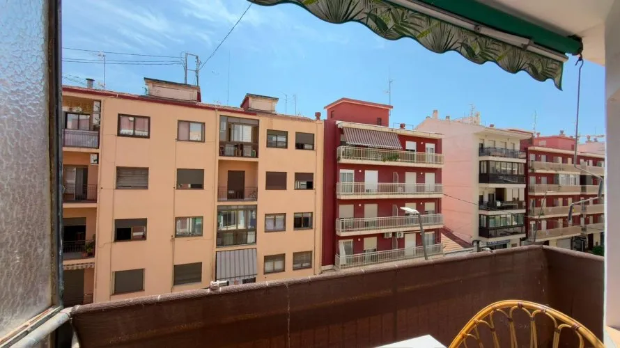 Apartamento de 2 dormitorios en Villajoyosa, España No. 1691 № 15
