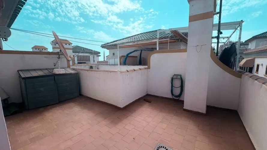 Apartamento de 1 dormitorio en Torrevieja, España No. 1689 № 27