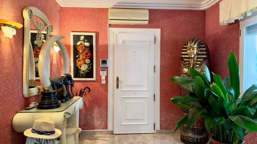 Villa de 5 dormitorios en Benidorm, España No. 1679 № 20