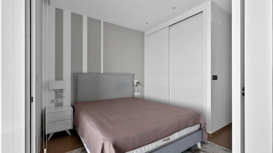 Apartamento de 2 dormitorios en Benidorm, España No. 1657 № 22