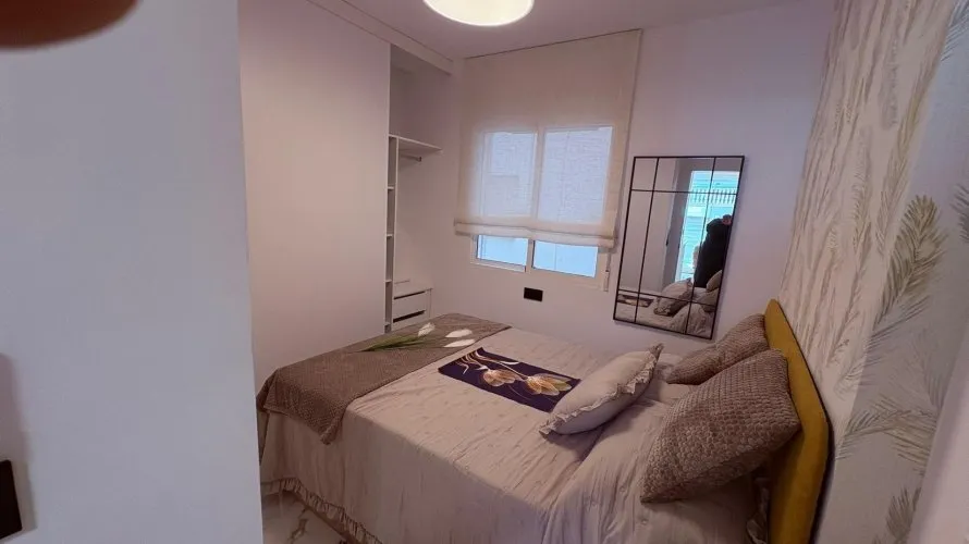 Apartamento de 1 dormitorio en Torrevieja, España No. 1660 № 1