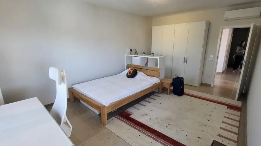 Villa de 4 dormitorios en Rojales, España No. 1684 № 25
