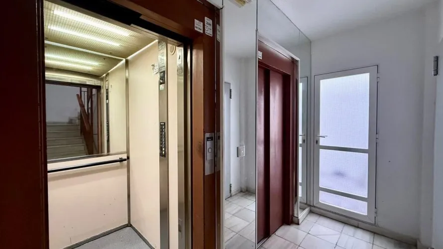 Apartamento de 2 dormitorios en Torrevieja, España No. 1753 № 3