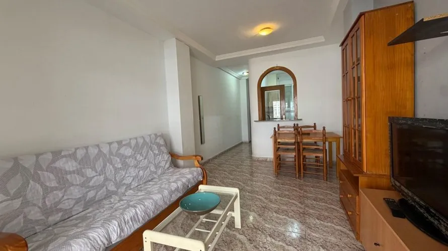 Apartamento de 2 dormitorios en Torrevieja, España No. 1747 № 5