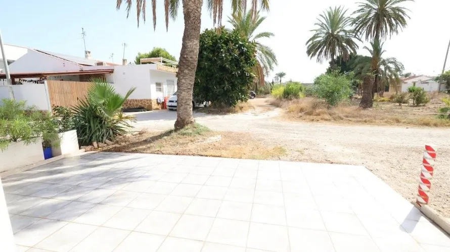 Bungalow de 3 dormitorios en Torrevieja, España No. 1765 № 9