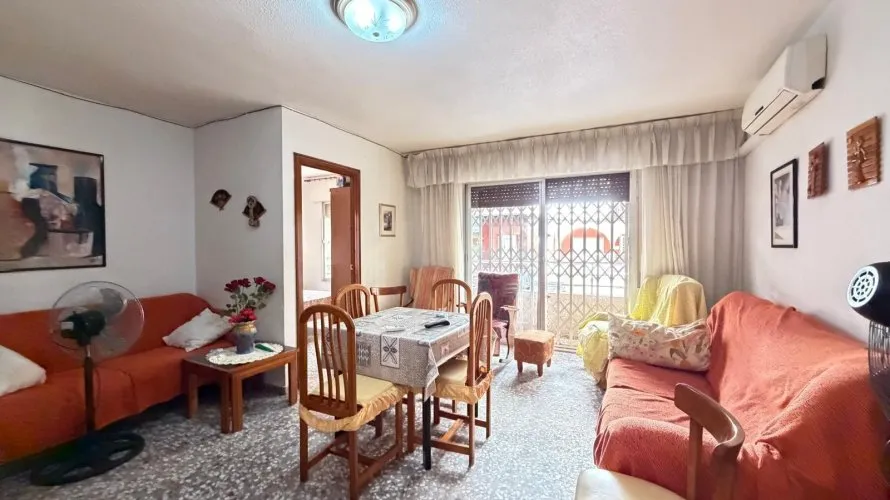 Apartamento de 3 dormitorios en Torrevieja, España No. 1751 № 4