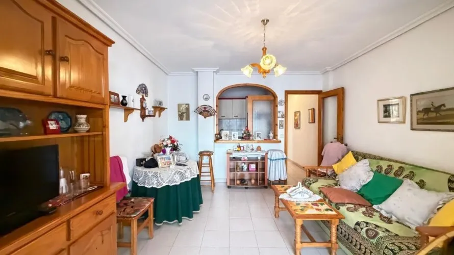 Apartamento de 1 dormitorio en Torrevieja, España No. 1775 № 10