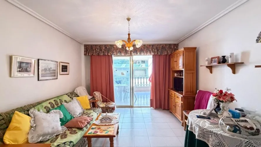 Apartamento de 1 dormitorio en Torrevieja, España No. 1775 № 13