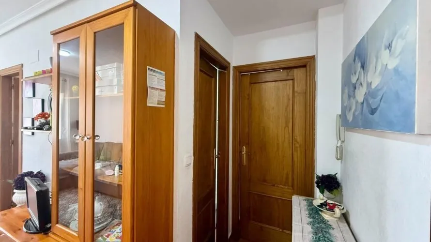 Apartamento de 1 dormitorio en Torrevieja, España No. 1788 № 10