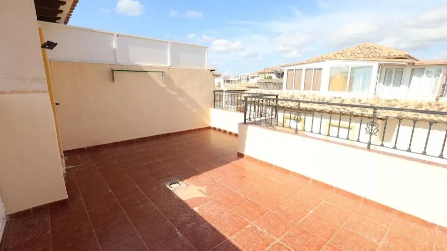 Сasa de 2 dormitorios en Playa Flamenca II, España No. 1763 № 6