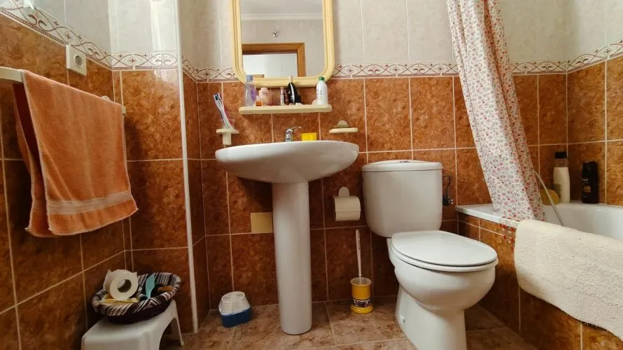 Apartamento de 2 dormitorios en Torrevieja, España No. 1789 № 6